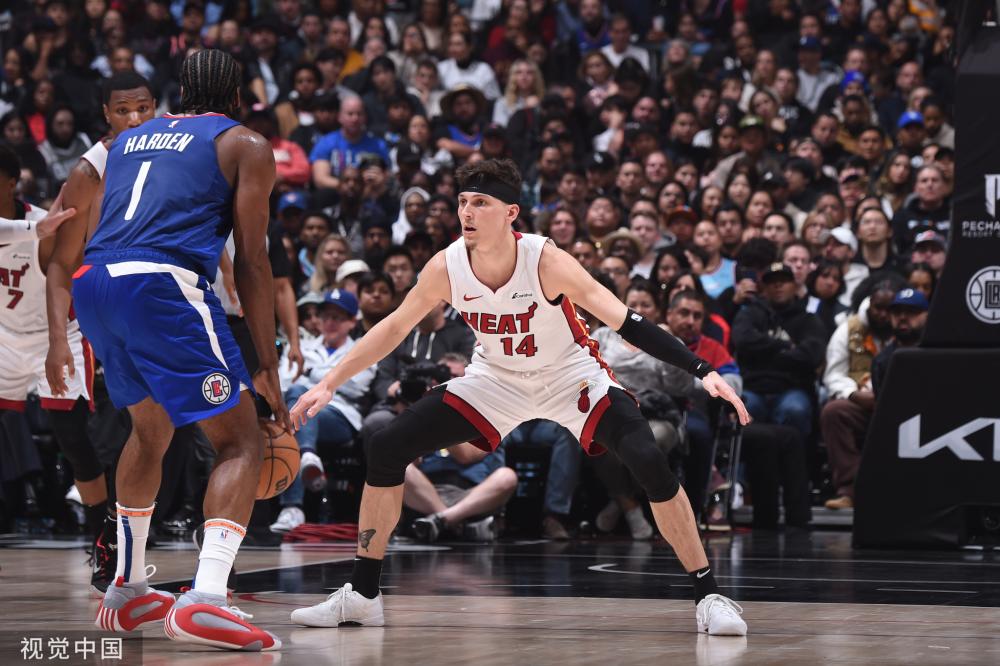 转还是防御 转还是防御